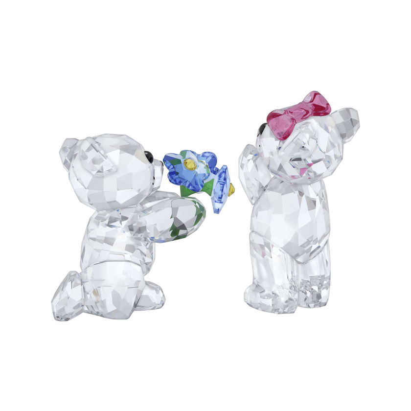 swarovski مجسم i adore you من مجموعة kris bear