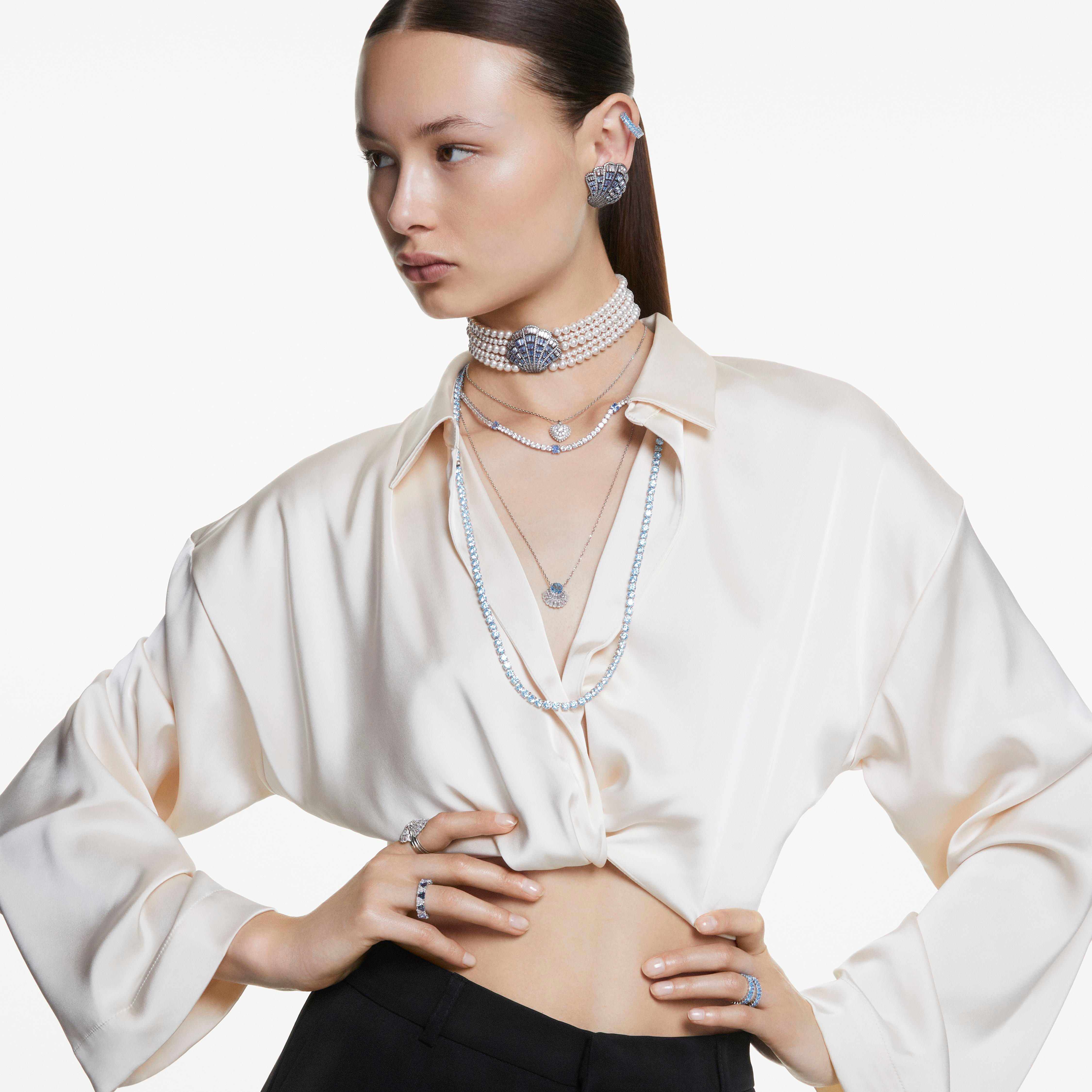 swarovski idyllia pendant  shell  blue  rhodium plated