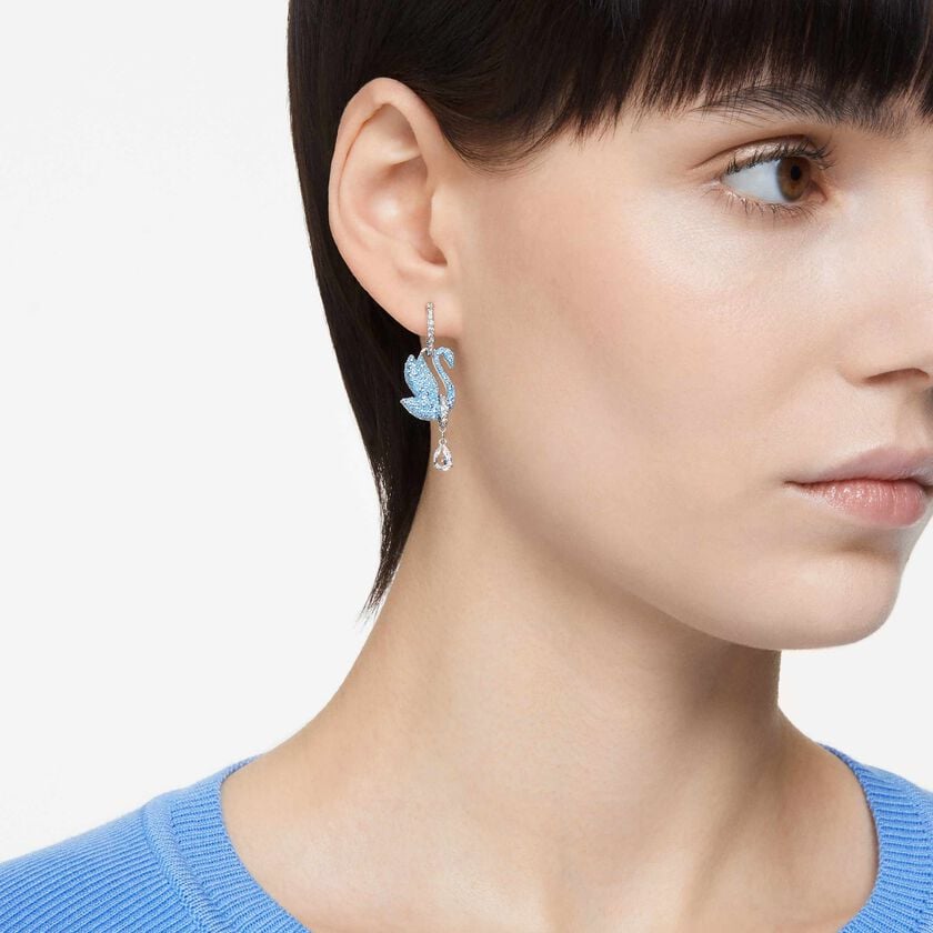 swarovski أقراط متدلية swan، على شكل بجعة، لون أزرق، طلاء روديوم