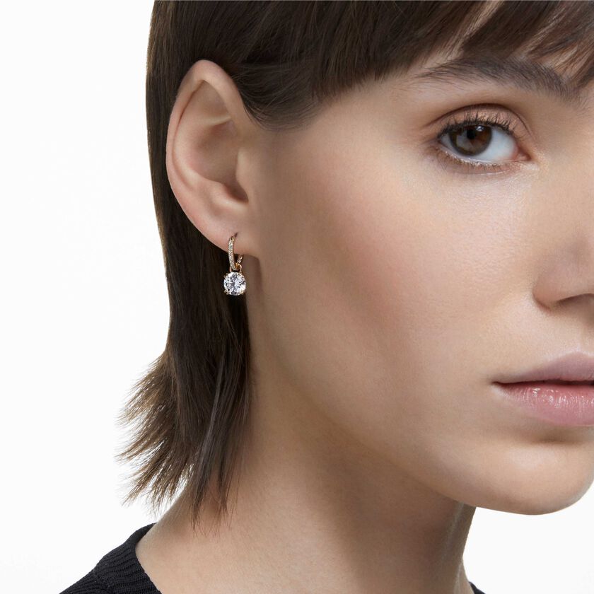 swarovski أقراط متدلية stilla، قطع مستدير، لون أبيض، طلاء بلون ذهبي