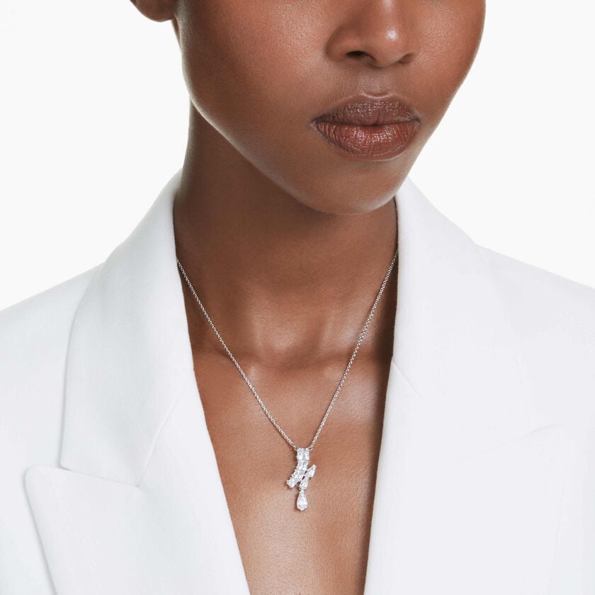 swarovski matrix pendant  mixed cuts  white  rhodium plated