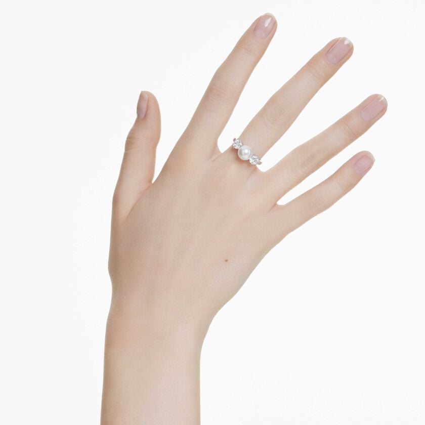 swarovski matrix ring  crystal pearl  round cut  white  rhodium plated