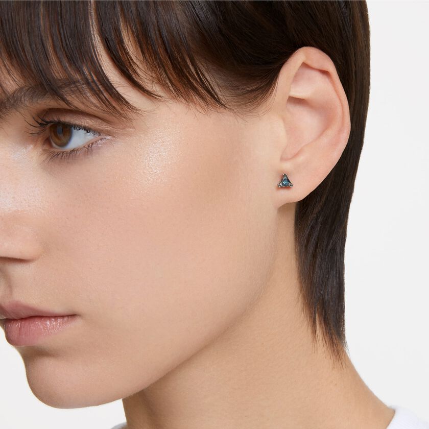 swarovski stilla stud earrings  triangle cut  black  ruthenium plated