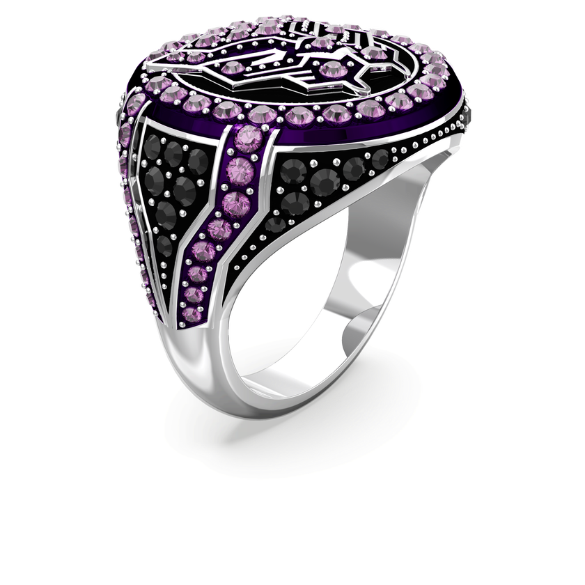 swarovski خاتم black panther، تصميم black panther، لون أرجواني، طلاء روديوم
