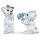 swarovski مجسم i adore you من مجموعة kris bear