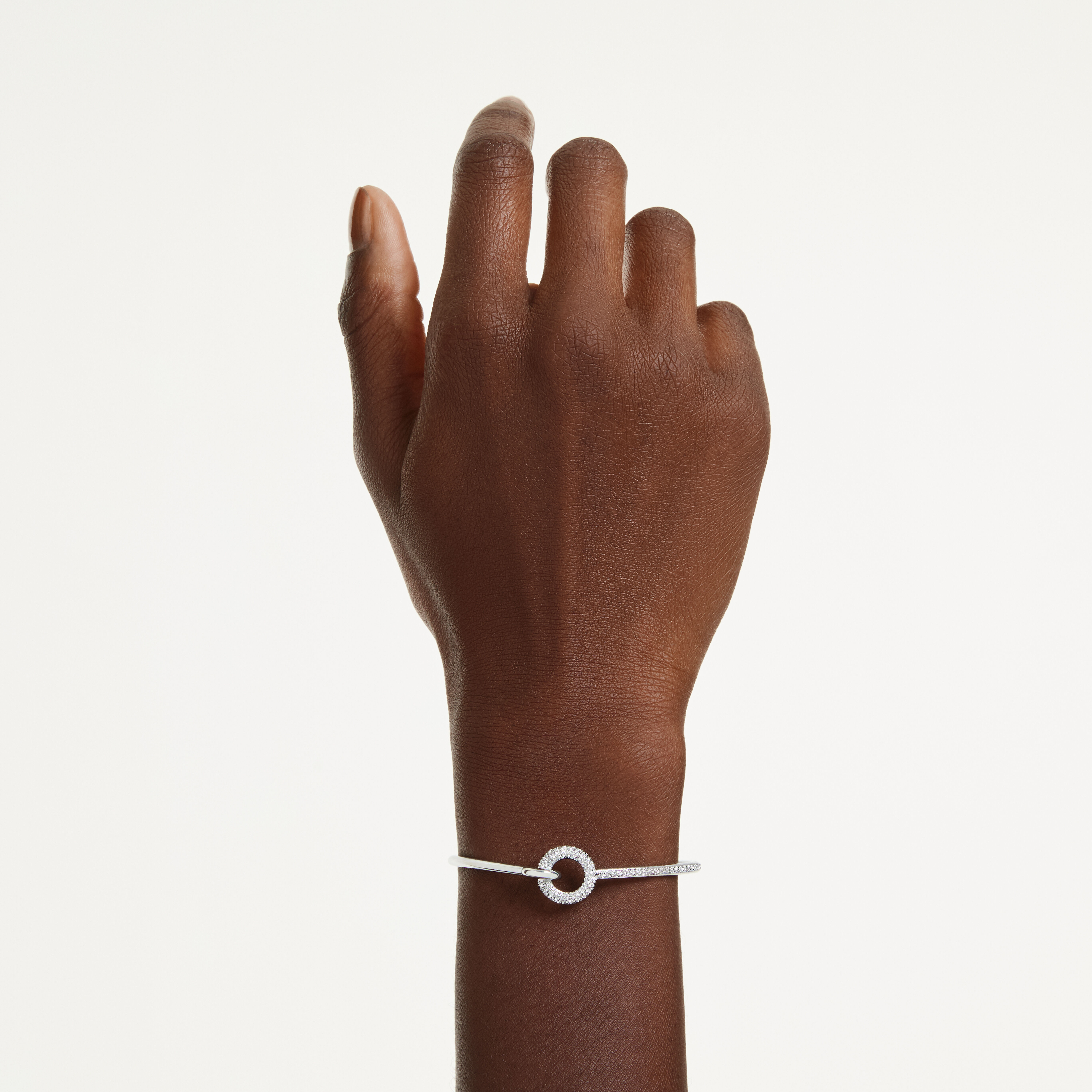 swarovski dextera bangle  round cut  white  rhodium plated