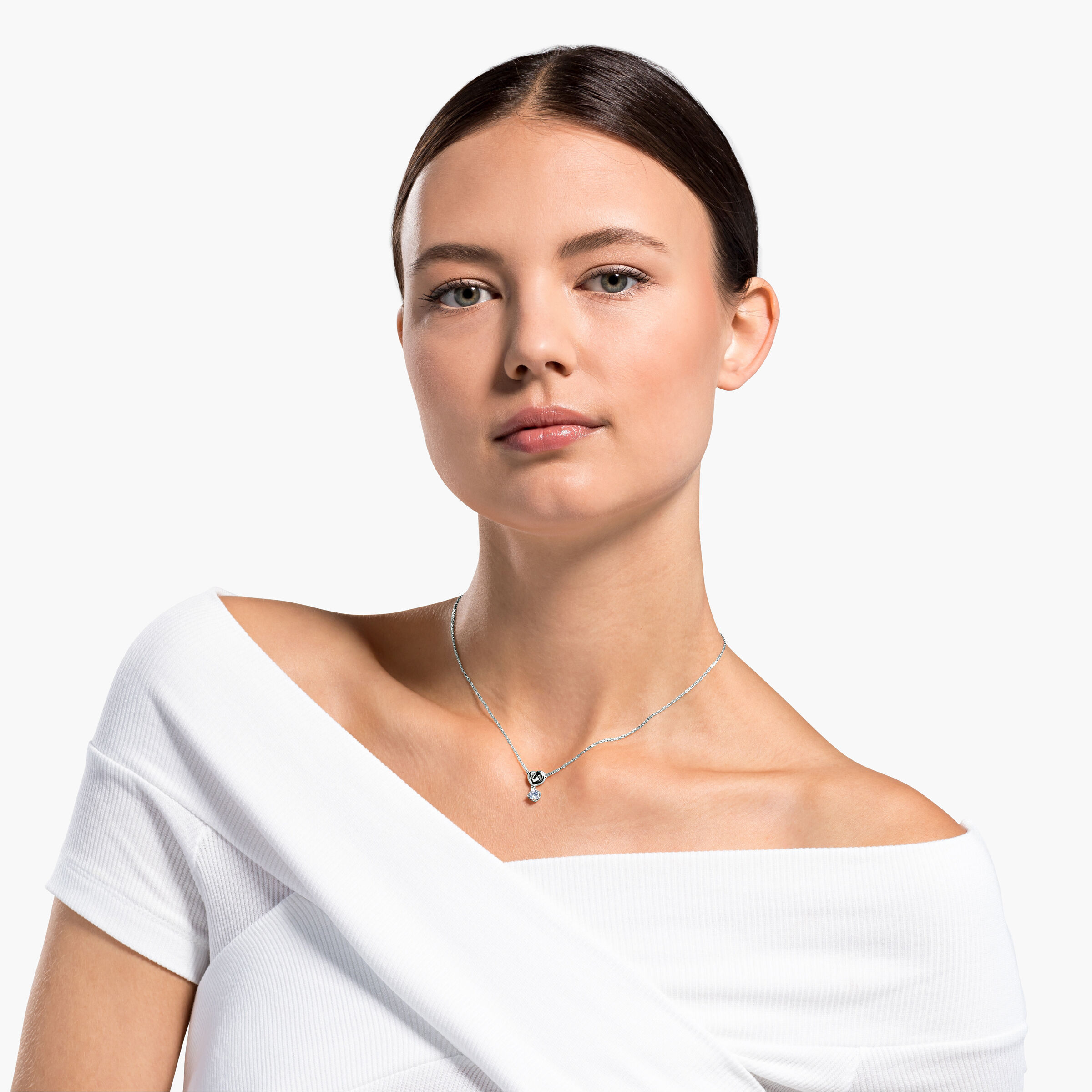 Swarovski lifelong heart pendant hotsell
