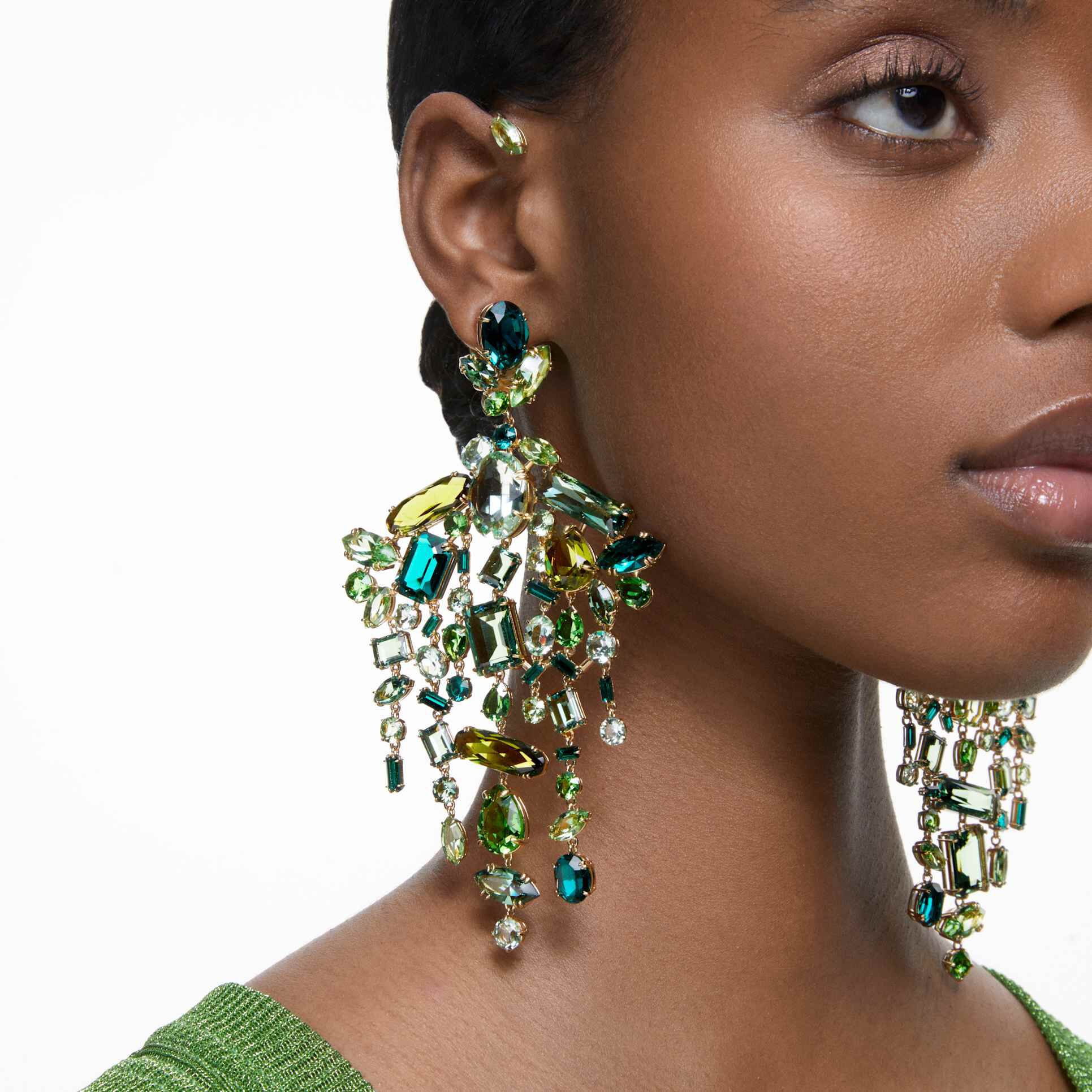 Buy Swarovski Gema earrings Green Gold tone plated