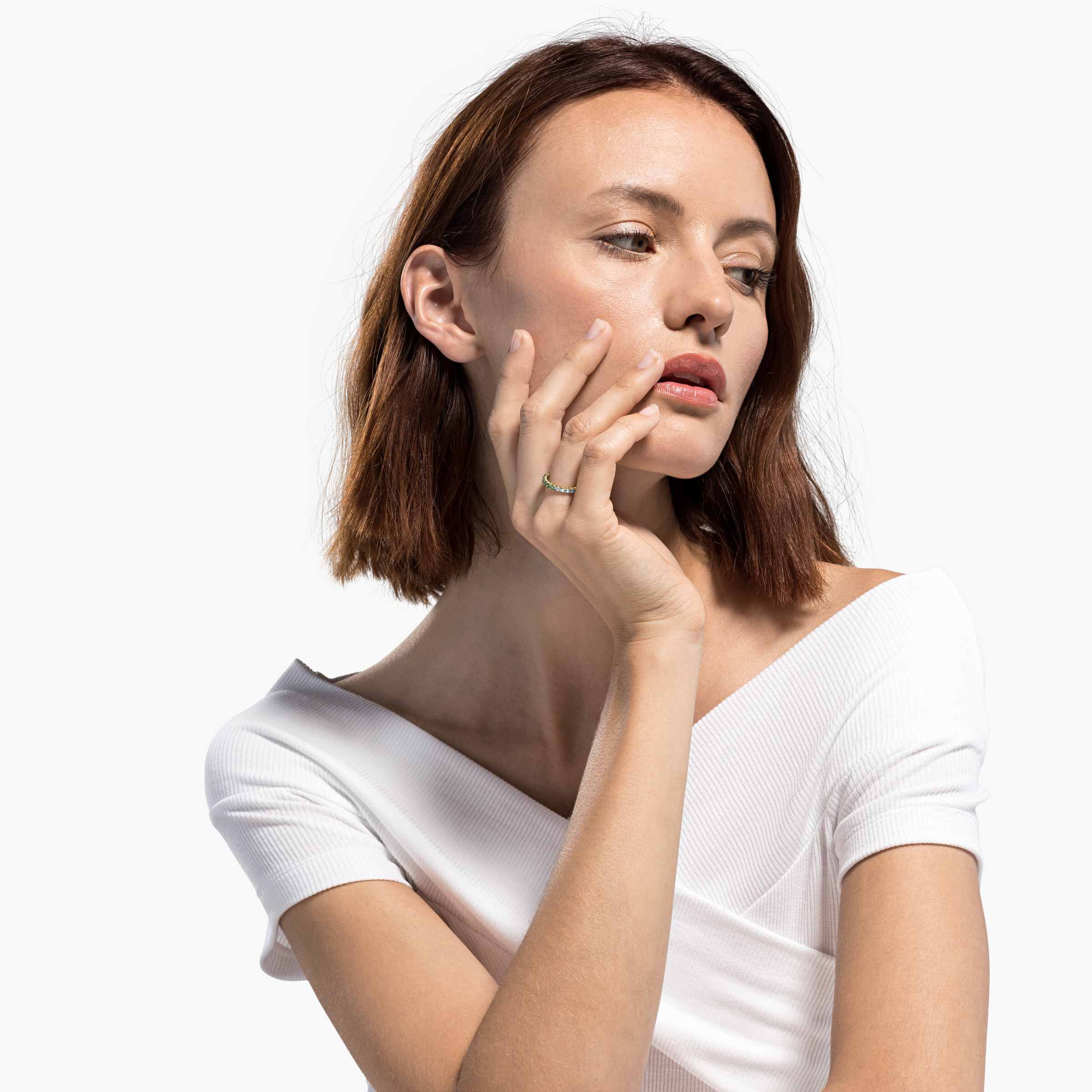 swarovski vittore half ring  green  gold tone plated