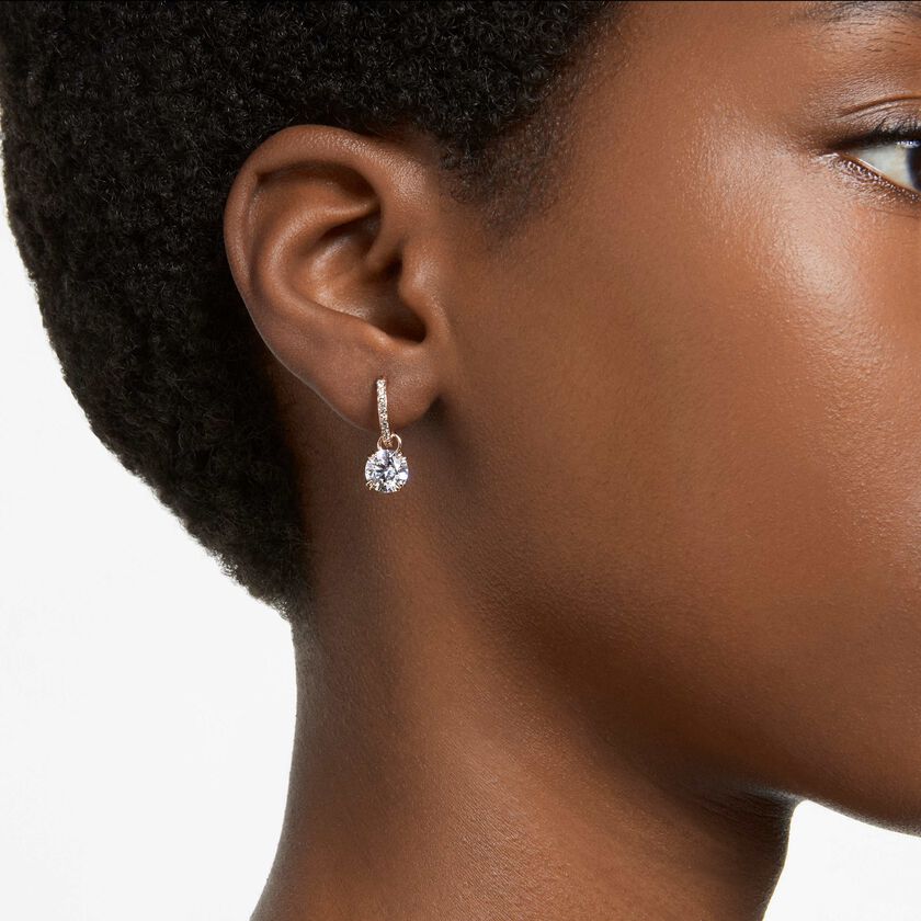 swarovski أقراط متدلية stilla، قطع مستدير، لون أبيض، طلاء ذهبي وردي