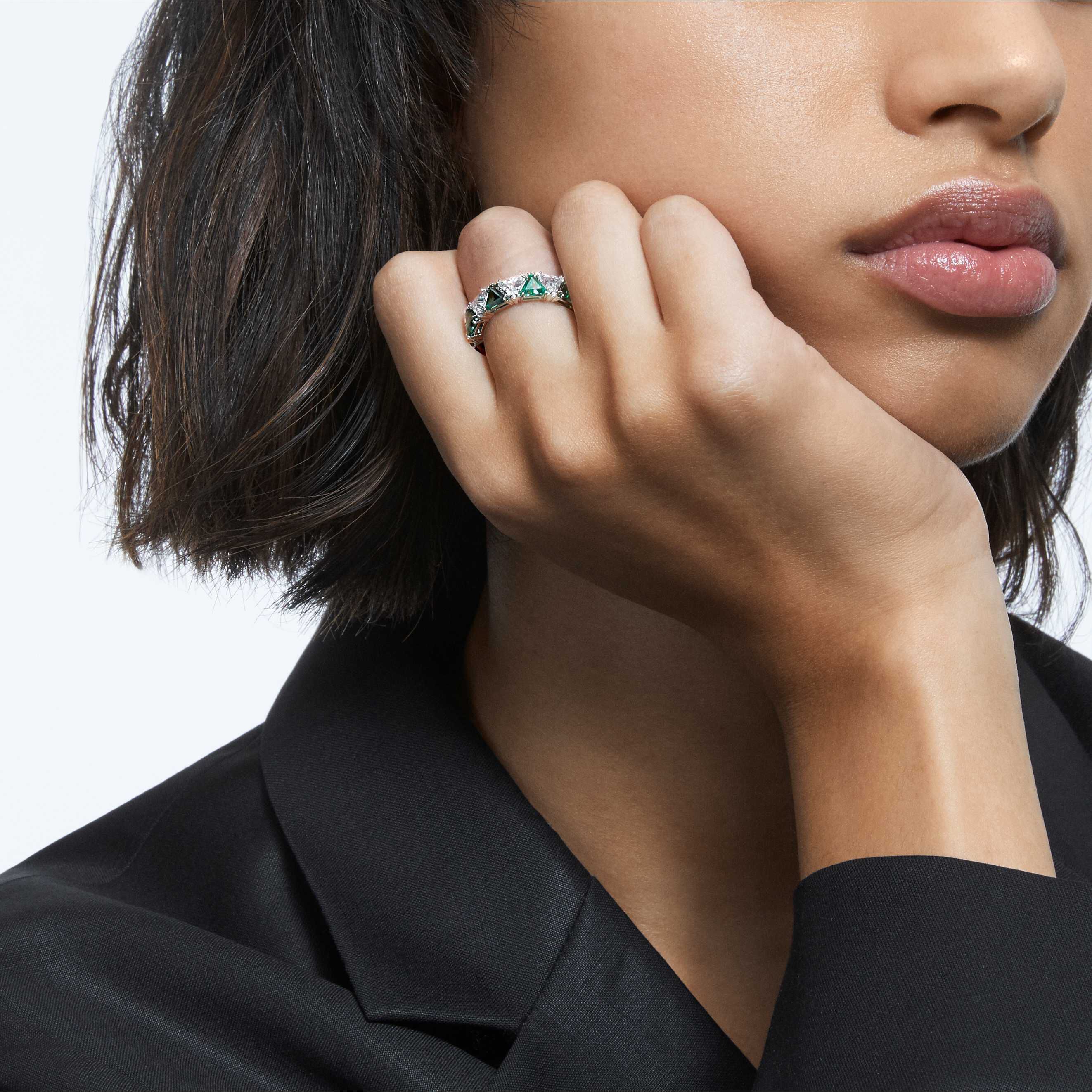 swarovski خاتم كوكتيل matrix، قطع مثلث، لون أخضر، طلاء روديوم