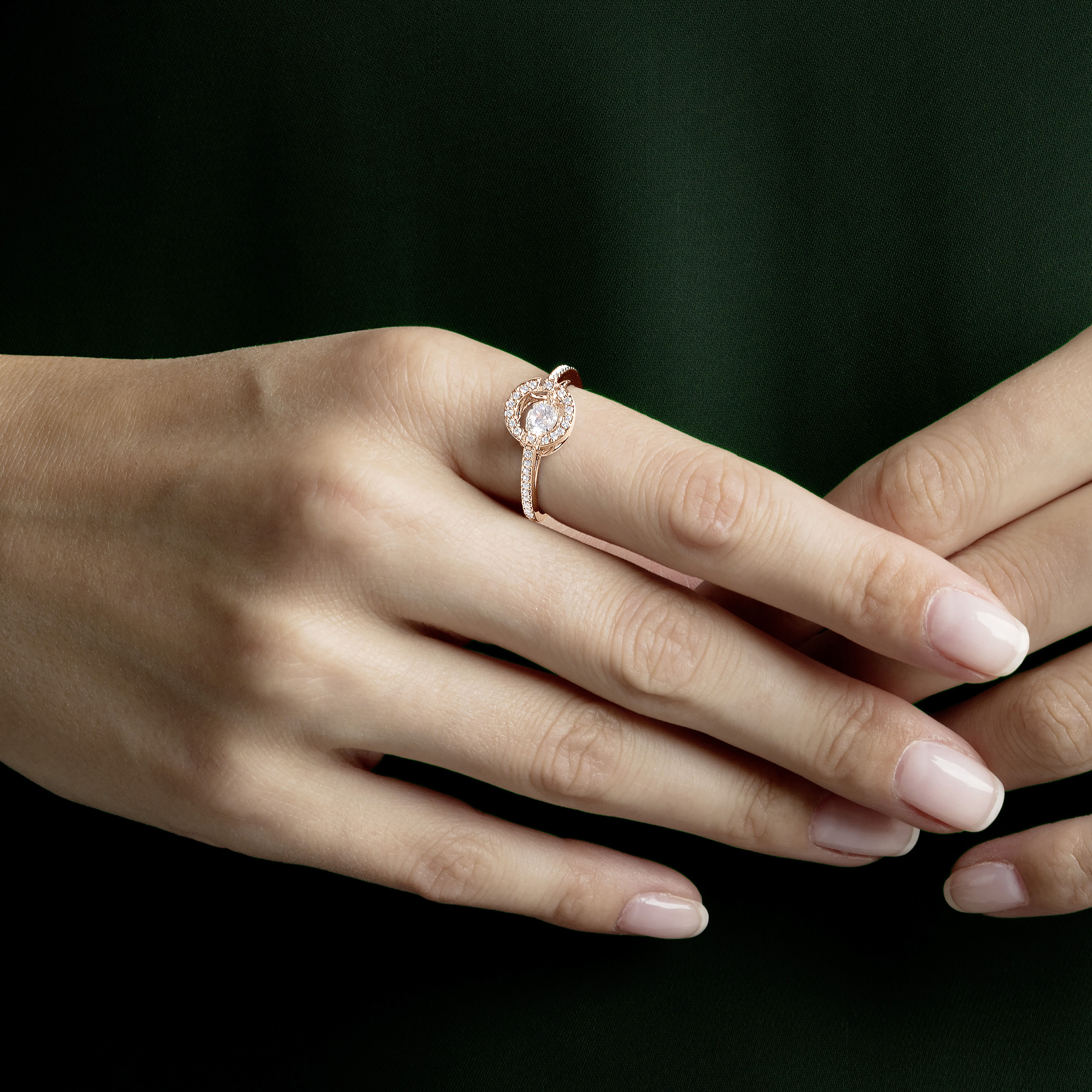 swarovski sparkling dance round ring  white  rose gold plating