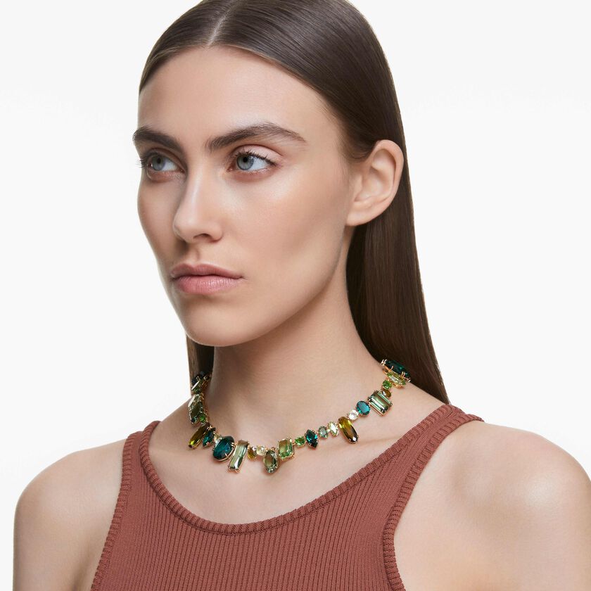 swarovski gema necklace  mixed cuts  green  18k gold finish