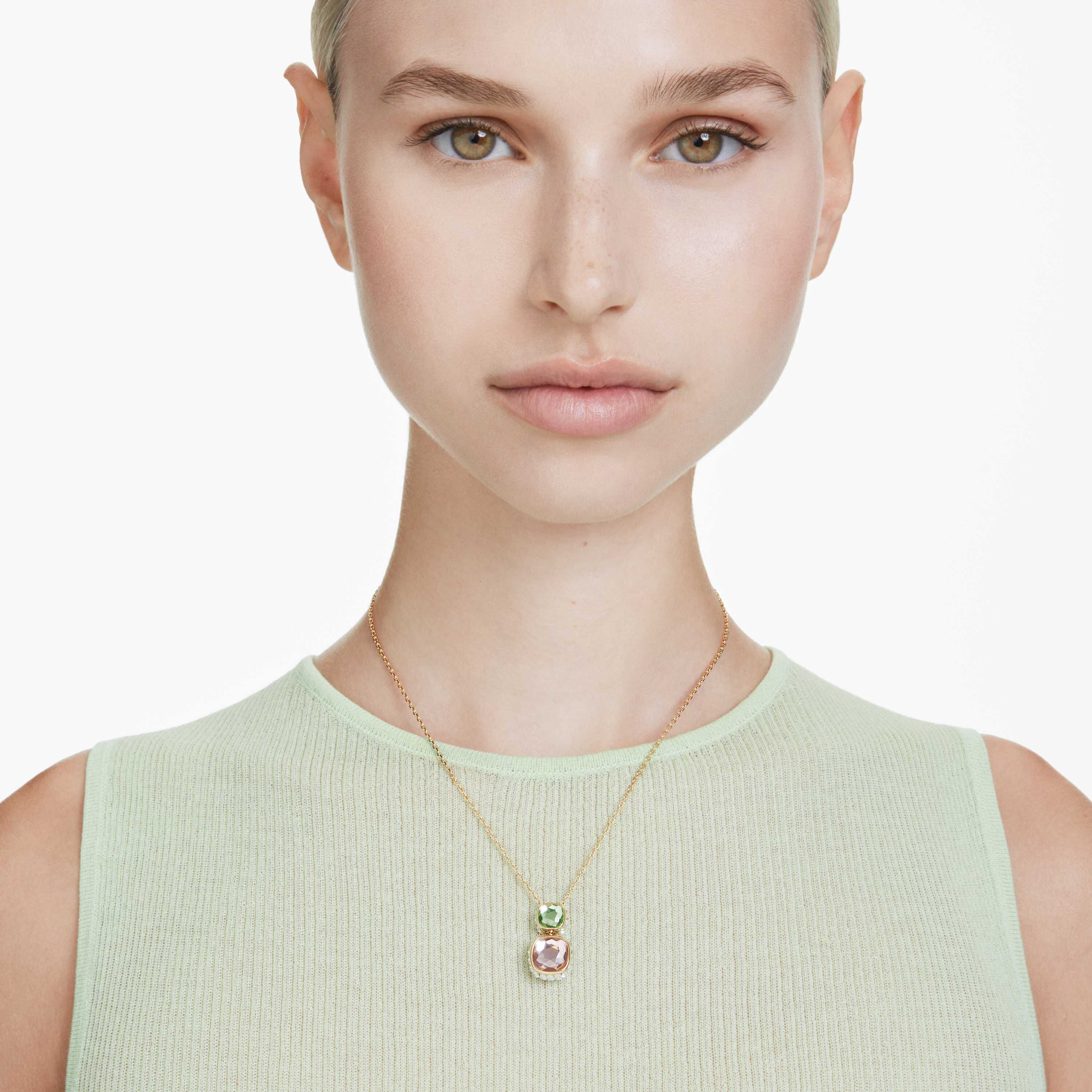 swarovski chroma pendant  cushion cut  multicolored  gold tone plated