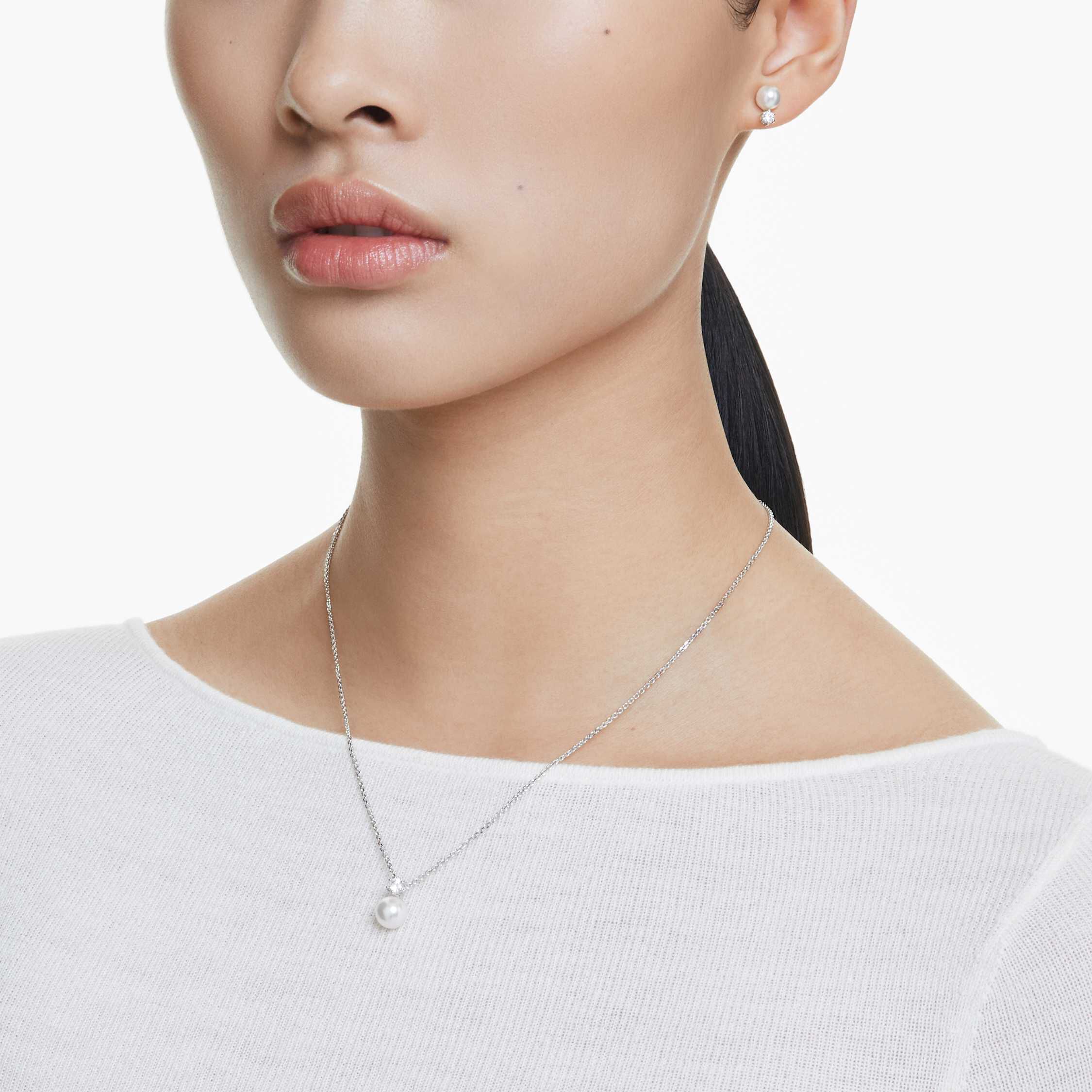 swarovski matrix set  crystal pearl  round cut  white  rhodium plated