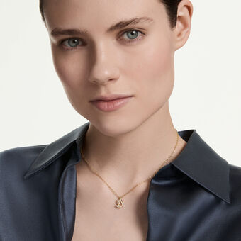 swarovski swan pendant  mixed cuts  swan  white  18k gold finish