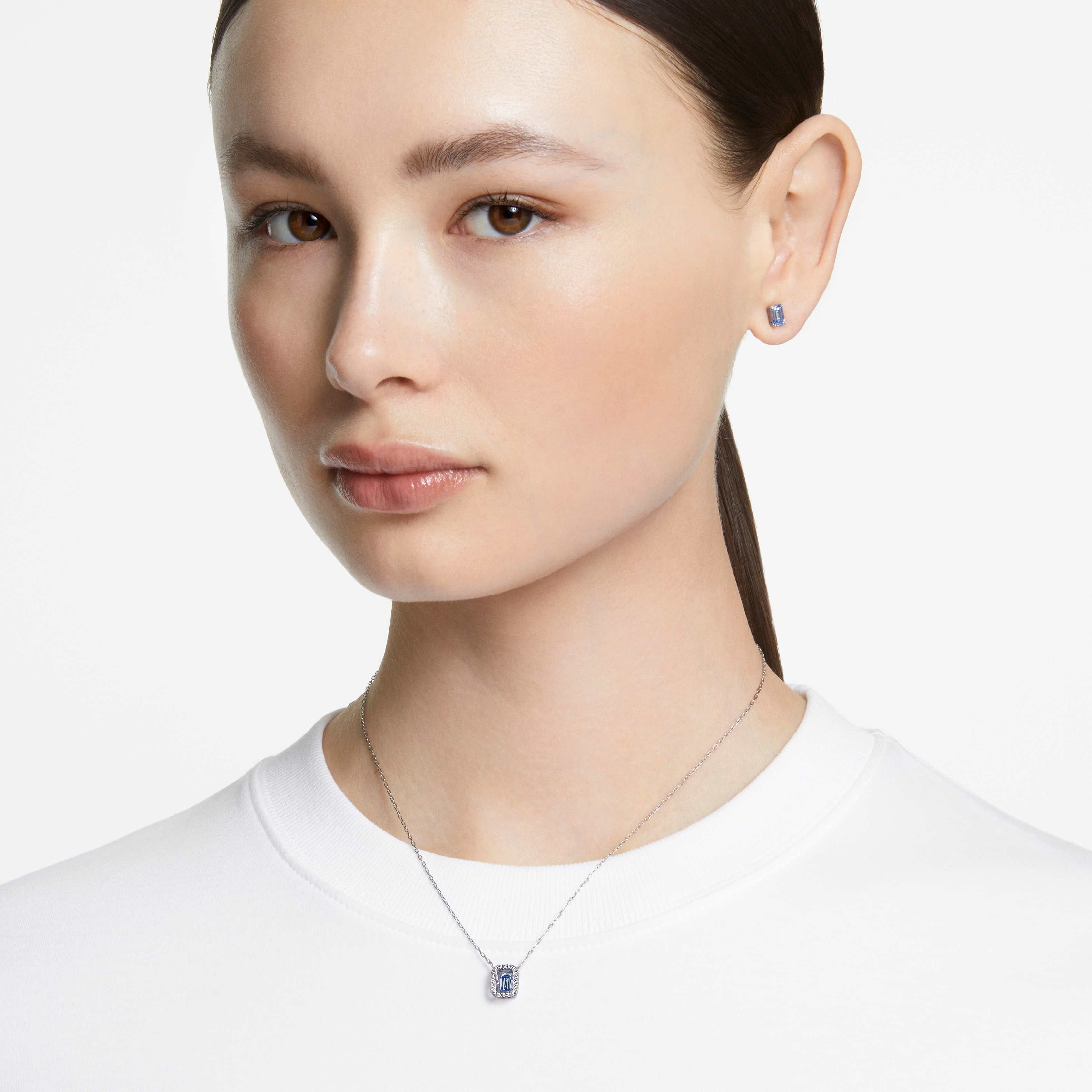 swarovski una set  octagon cut  blue  rhodium plated