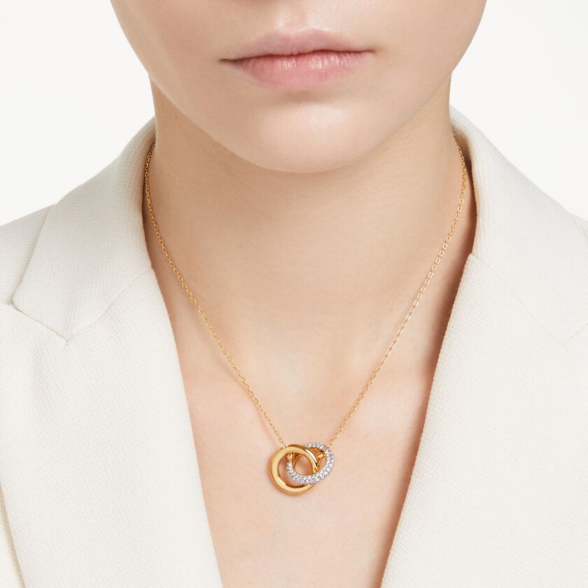 swarovski قلادة dextera، حلقات متداخلة، لون أبيض، لمسة نهائية من الذهب عيار 18 قيراط