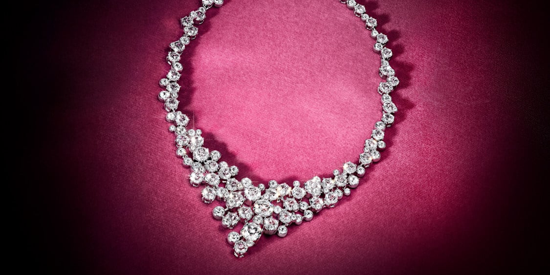 swarovski مجوهرات  أقراط وأساور وعقود وخواتم